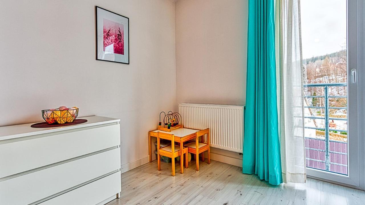 Apartamenty 11-Go 26 I 22 Listopada By Royal Aparts Świeradów-Zdrój Dış mekan fotoğraf