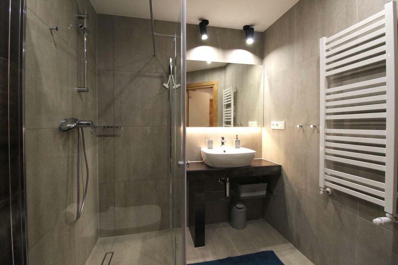 Apartamenty 11-Go 26 I 22 Listopada By Royal Aparts Świeradów-Zdrój Dış mekan fotoğraf