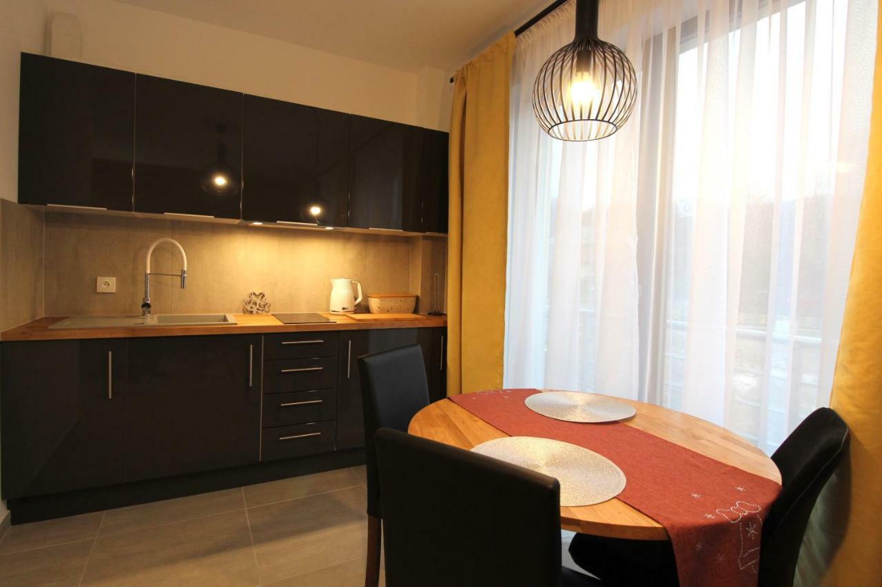 Apartamenty 11-Go 26 I 22 Listopada By Royal Aparts Świeradów-Zdrój Dış mekan fotoğraf